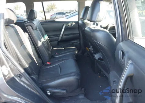 2012 Toyota Highlander Se V6 z USA, uszkodzony, nr VIN 5TDBK3EH0CS112348